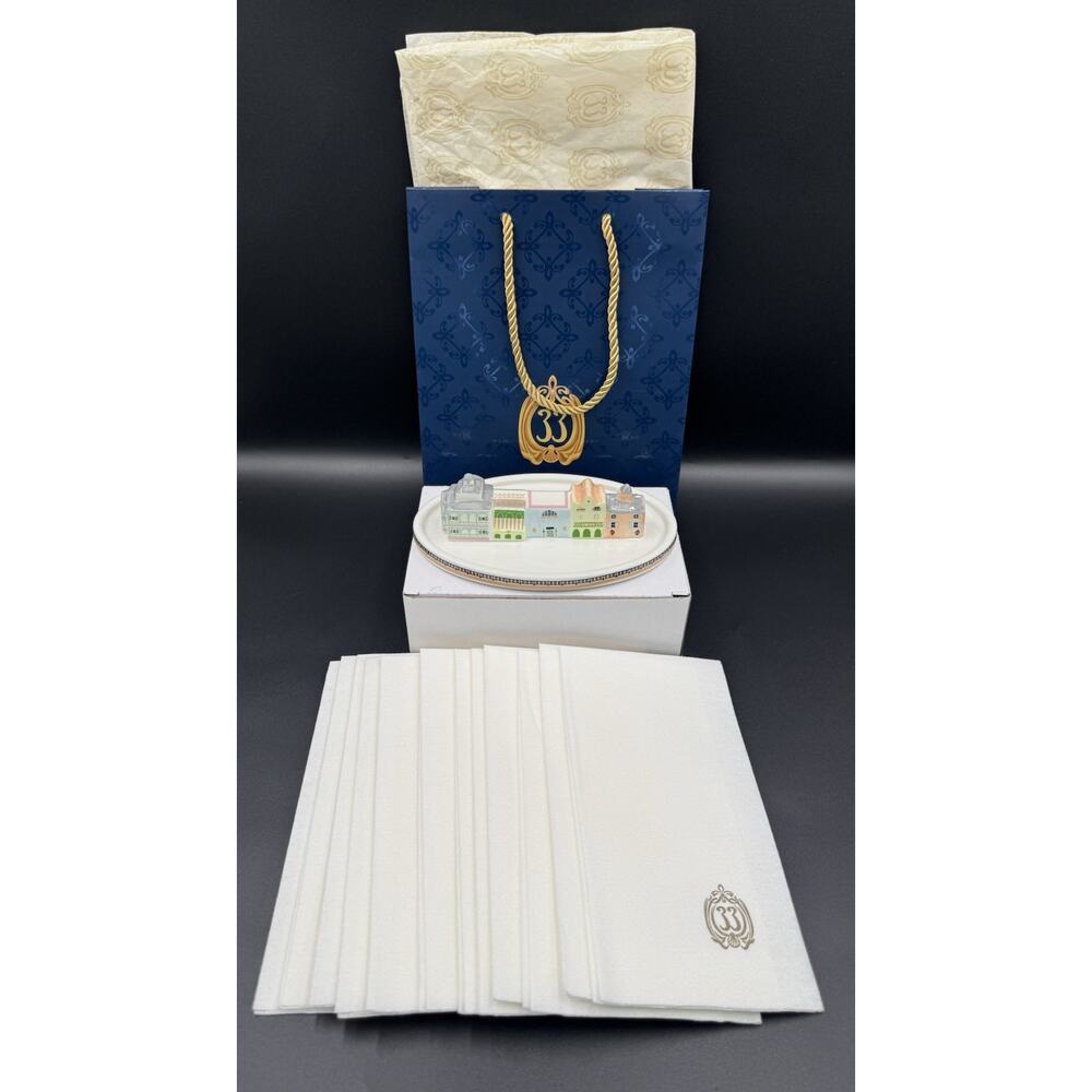 Disneyland Club 33 New Orleans Square Trinket Tray & 12 Club 33 Paper Napkins - Picture 2 of 9